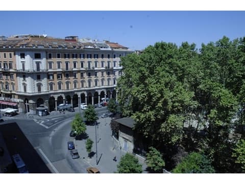 Rome Love Hotel