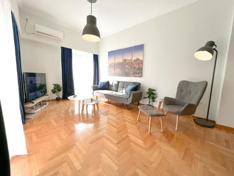 Superb 3 bdrm Apt in Koukaki!