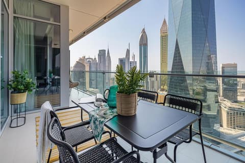 Frank Porter - Burj Daman