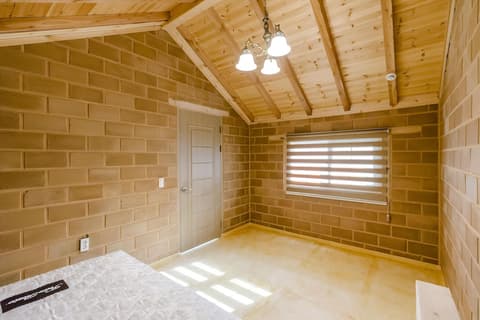 Yangpyeong Santahealinghouse Pension