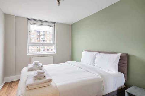 Modern 3 Bedroom Apartment in Holborn