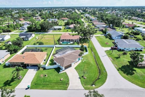 Port Charlotte 2 Bedroom Private Pool Dog Friendly Home 2 Home