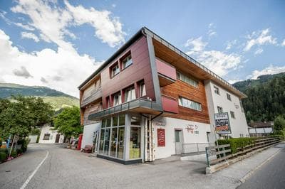 Apparthaus & Chalets Hofer