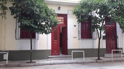 Athenian Neoclassical Apartment