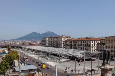 METRO GARIBALDI - Loft con Wifi e 4 posti letto presso la Stazione Centrale di Napoli