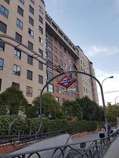 Cozy Studio Madrid - Metro Barrio del Pilar