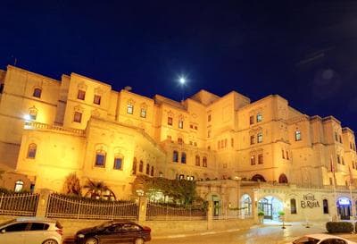 Elruha Hotel