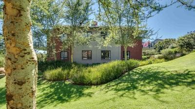 JoziStay @ Jackal Creek Apartments