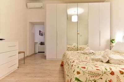 BMGA l Coliseum Rome Apartment 1Bdr for Couples