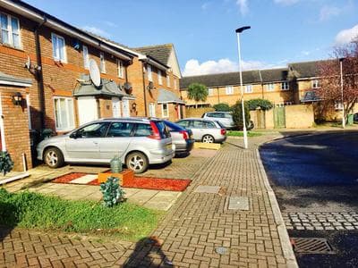 FANTASTIC COZY 3bed Hse London ExCEL Free Parking WIFI Sleeps 6