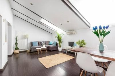Cool Loft at Madrid heart a real finding at Malasana