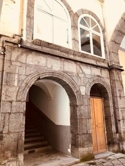 Apartment in Santa Chiara, The Heart of Naples