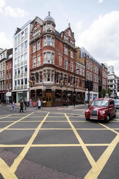 Sonder Oxford Circus