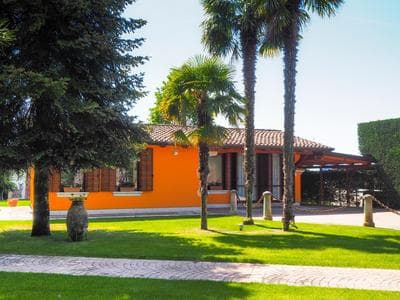 Orange House La Brigata Apartments