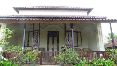 Guru Ratna