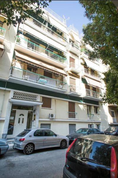 Nephiria, Live like a local next to Acropolis!