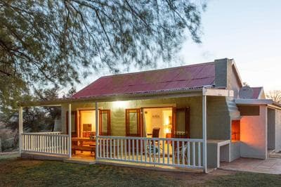 The Ostrich Barons Palace - Hazenjacht Karoo Lifestyle