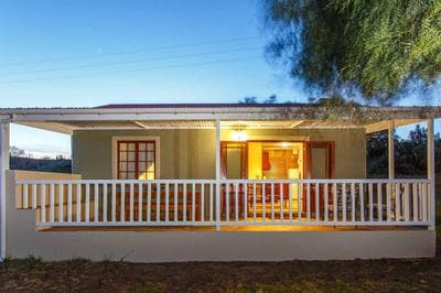 The Ostrich Barons Cottages