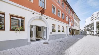 Boutique-Hotel Kronenstuben - unschlagbare Zentrumsnähe direkt am Marstall & Marktplatz - Schloss in 3 Min - Frühstück - Langzeitmiete