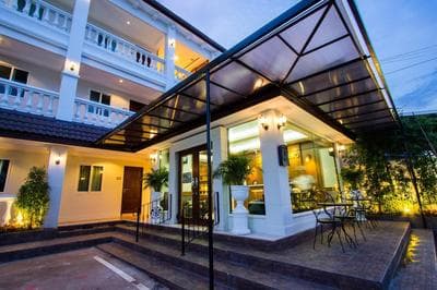 The Lion King Hotel by Thai Baan Ozone Udonthani