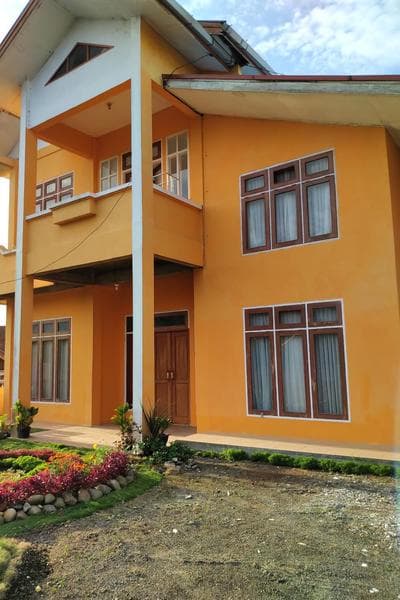 Rumah Mawar Syariah