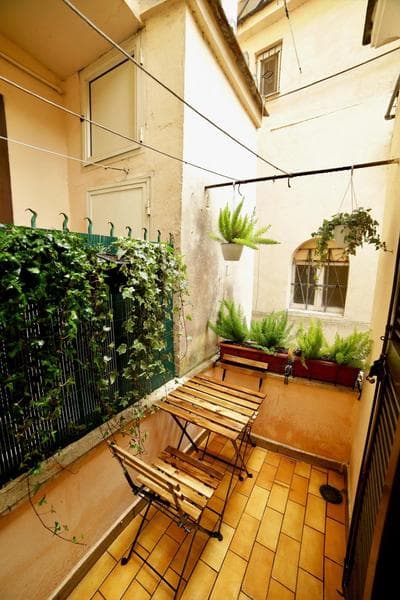Paola's Apartment in the heart of Trastevere, Roma