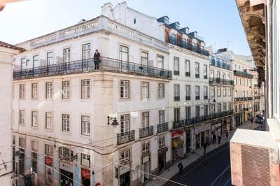 Camoes by Central Hill Apartments