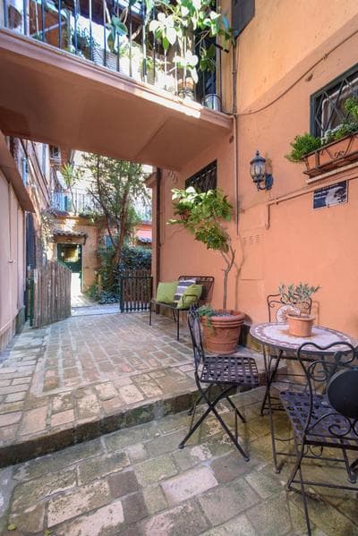 Lovely with garden in vatican museums Trastevere