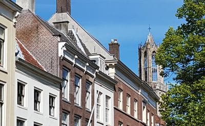 Large Historical Apartment & Canal Terrace