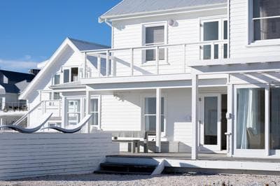 Pearl Bay Beach Home