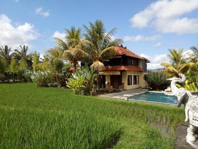 Atres Villa