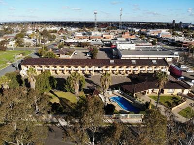 Lakeview Motel