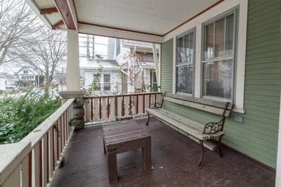 Comfortable 3 BR Craftsman Bungalow in Milwaukee's Bay View Neighborhood