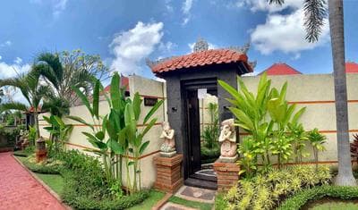 Kartika Dahayu Private Pool Villas