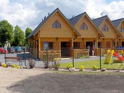 Wczasowa8 Domki Agat Sarbinowo