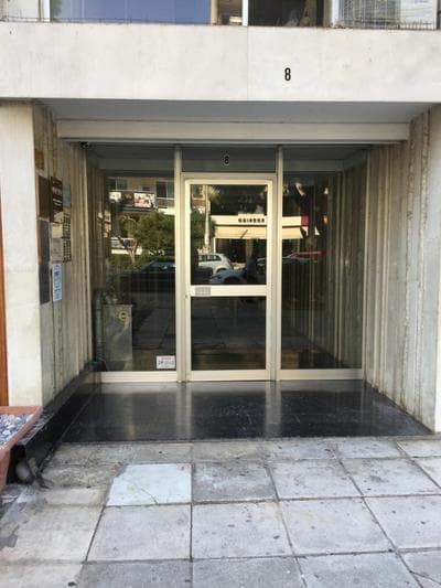L'appartement blanc dans le centre de Glyfada