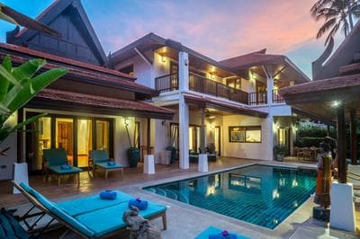 4 BR Villa Baan Banburee, seconds from beach