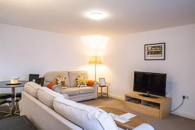 Stylish modern Mews house in central St Leonards