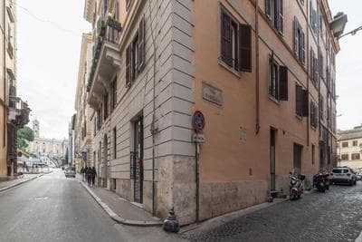 CS Piazza Venezia Apartment