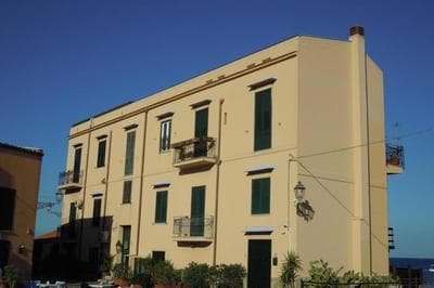 Casa nel borgo marinaro di Santa Nicolicchia