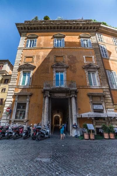 Balestra Palace Apartment