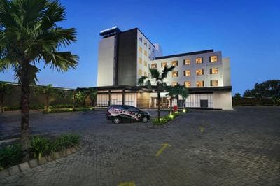 NEO+Waru-Sidoarjo by ASTON