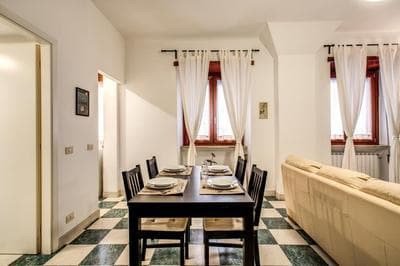 Popolo accommodation - Lovely Central apartment