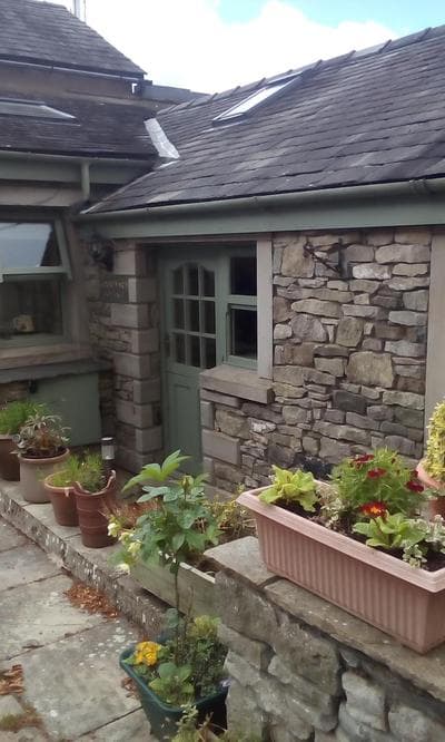 courtyard cottage