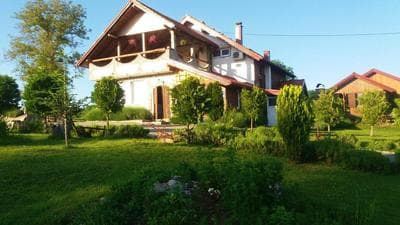 Charming Apartment in Rakovica with Mountain View 55 m²