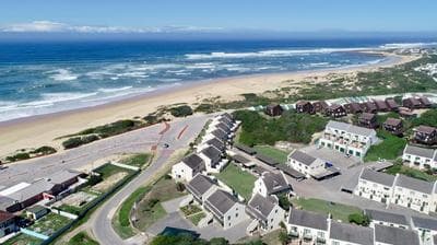 42 Settler Sands Beachfront Accommodation Sea and River View