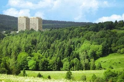 moderne Ferienwohnung mit WLAN+Schwimmbad+Sauna