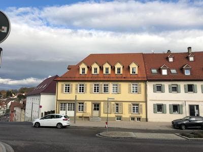 Zentraler geht es kaum - in königlicher Nachbarschaft!