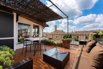 Santa Maria Novella Skylight Apartment