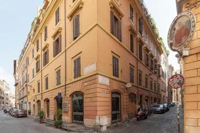 GuestHost - Piazza Navona Elegant Apartment